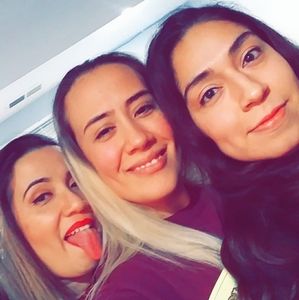 Meet your Posher, Edith